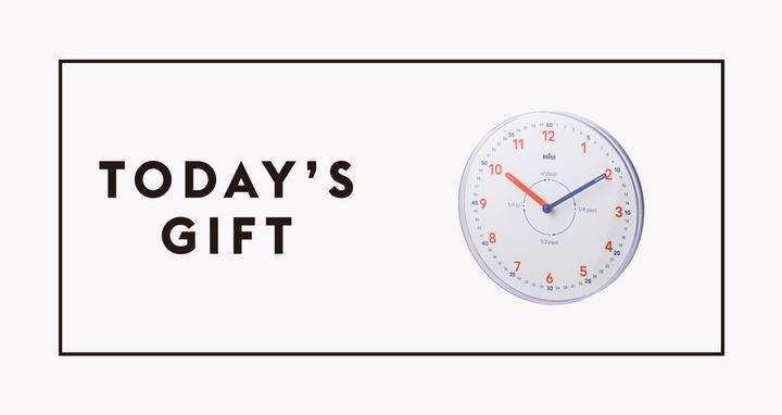 〈BRAUN〉の掛け時計