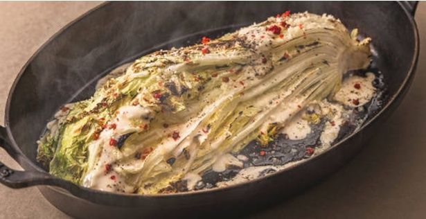 「白菜のオーブン焼き バーニャカウダソース」