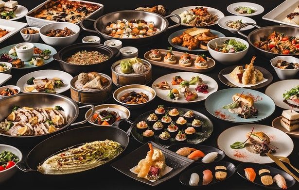 バラエティ豊かな和･洋･中の料理がずらり
