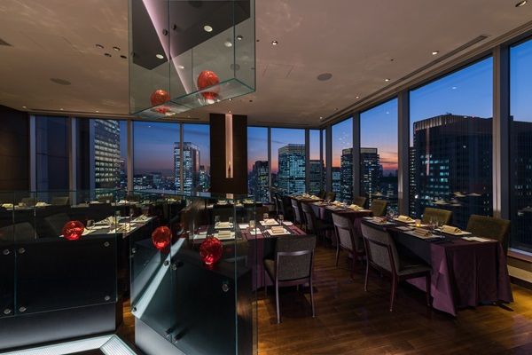 【東京都千代田区】東京駅上空120mの「Dining ＆ Bar TENQOO」で近江の米と鴨を味わう