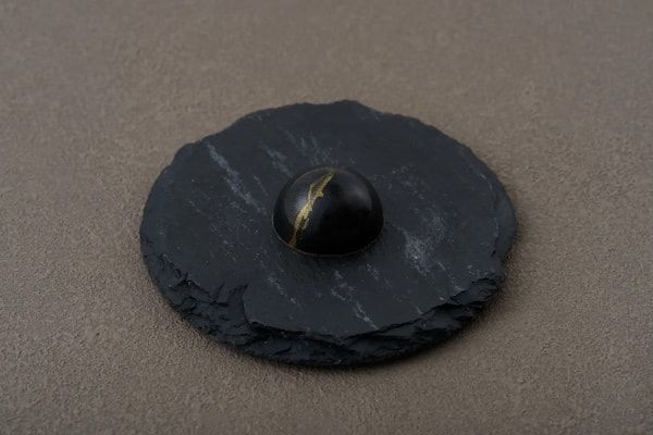 「TAKANOMEボンボンショコラ」を限定販売！こだわりの酒とチョコブランドがタッグ結成