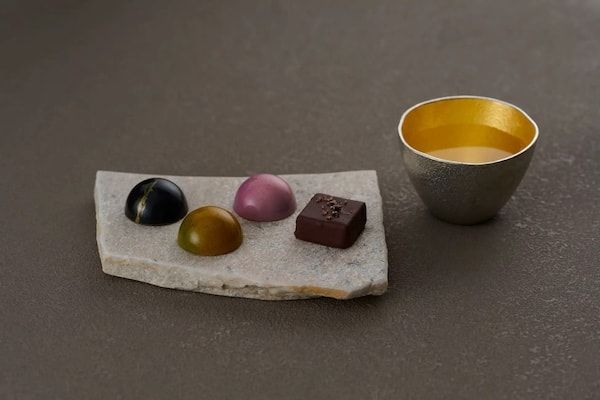 「TAKANOMEボンボンショコラ」を限定販売！こだわりの酒とチョコブランドがタッグ結成