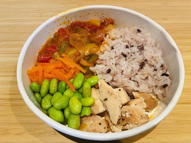 第2位「1/3日分の野菜を使った雑穀ごはん ラタトゥイユとペッパーチキン」