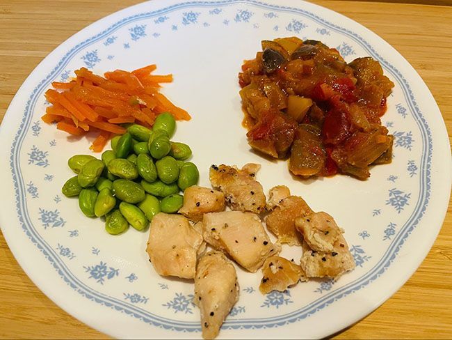 第2位「1/3日分の野菜を使った雑穀ごはん ラタトゥイユとペッパーチキン」