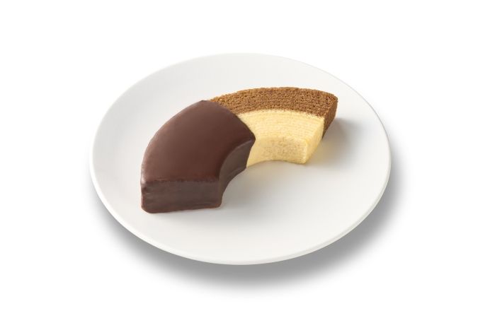 ファミリーマート「ピエール マルコリーニ」監修スイーツ／2層のショコラバウムクーヘン チョコ＆プレーン