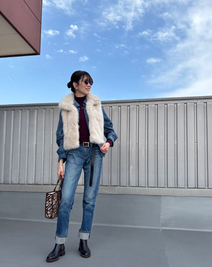 「ZARA」のフェイクファーベスト