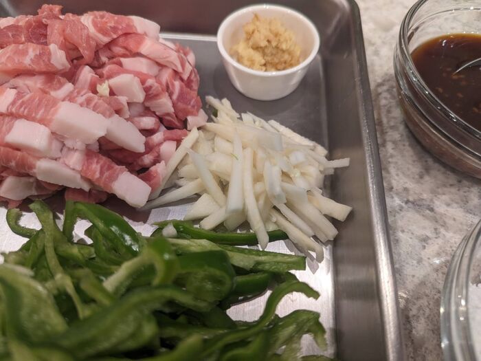 【キャベツの芯】捨てないで。実は甘くておいしい！？上手に食べるコツと驚きの使い道に注目♪