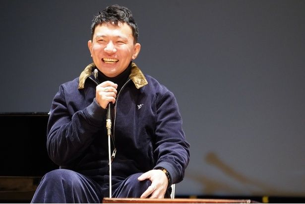 本作が初監督作となった白金監督