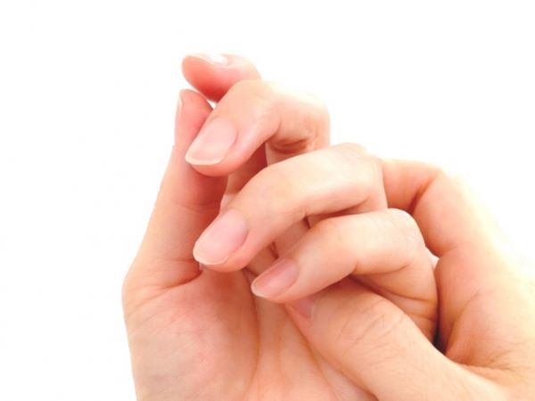 目覚めに5分！指体操＆マッサージ