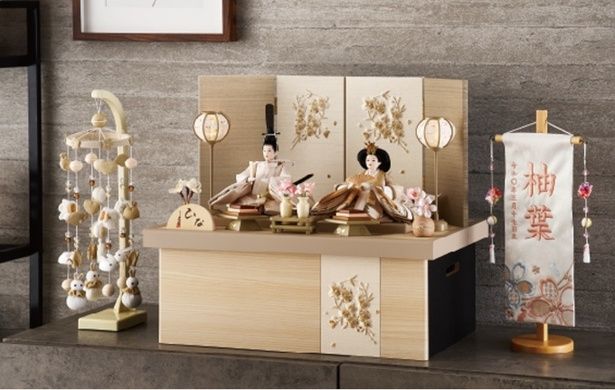 久月 親王収納飾り「花輪刺繍アッシュグレー」