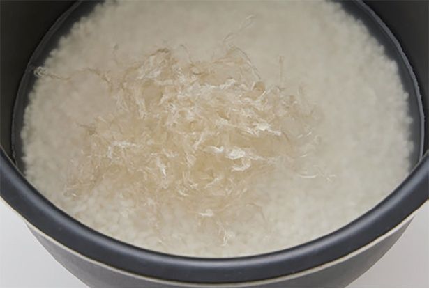 糸かんてんをひとつかみ入れるだけ （C）にーよん／KADOKAWA