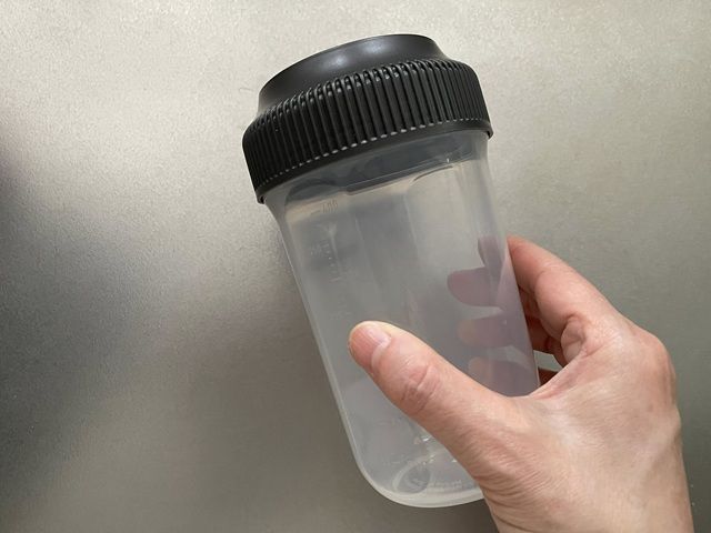 ダイソー プロテインシェーカー シンプル