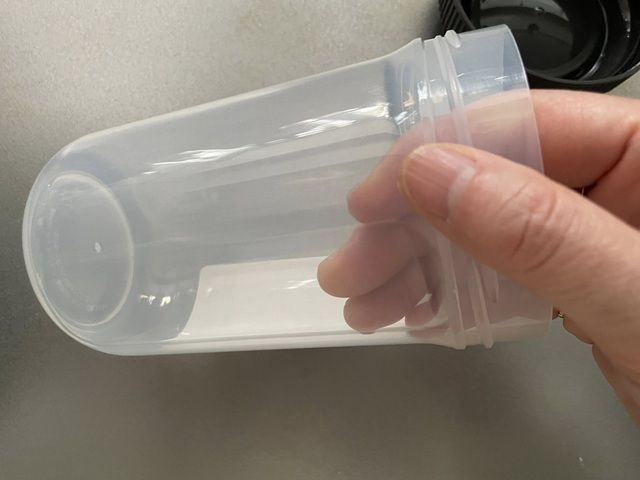 ダイソー プロテインシェーカー 広口