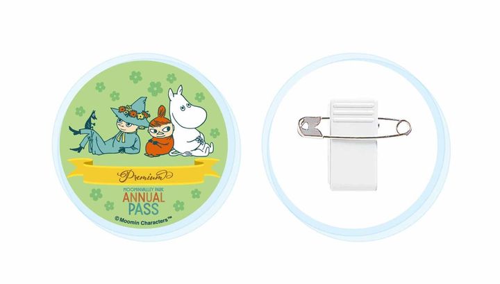 入会特典「プレミアム年間パスポート会員限定アクリルデザインバッジ」