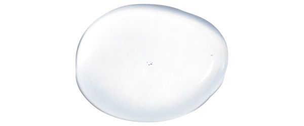 肌なじみのいい軽やかな質感