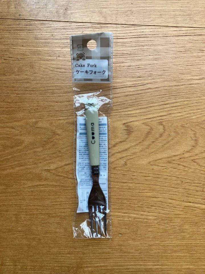 DAISO(ダイソー)：ケーキフォーク(Cooma)