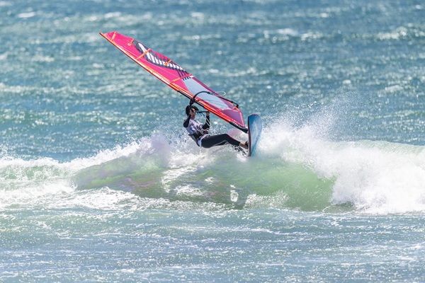 2025年ジュニア世界ウインドサーフィン・ウェーブ選手権で、日本勢が大活躍！