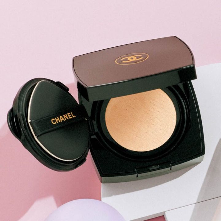 【シャネル】サブリマージュ レサンス ドゥ タン クッション 全6色 各3万3000円（シャネル）