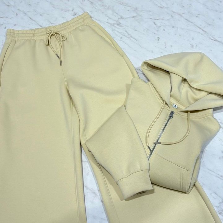 GU パフスウェットフルジップパーカ／パフスウェットバギーパンツ