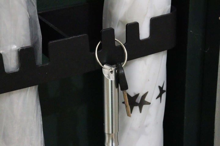 傘立て（4本、マグネットタイプ、黒） フック