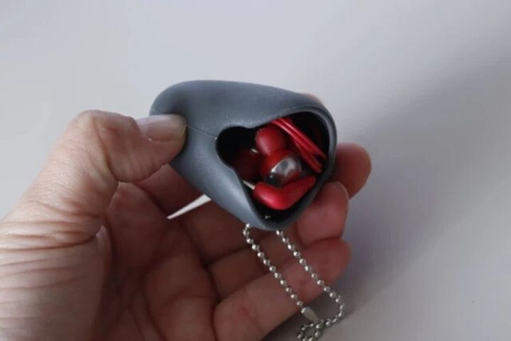 ダイソー シリコンソフトケース シンプル 使用例