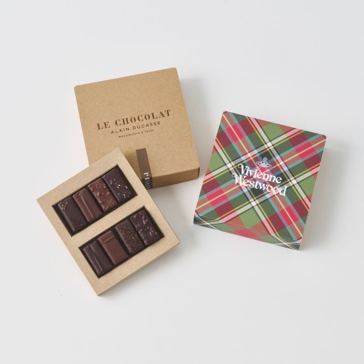 「プラリネ・ア・ランシエンヌ 詰め合わせ 8個入り（8種）〈ヴィヴィアン・ウエストウッド カフェ限定〉」6,480円（税込）
