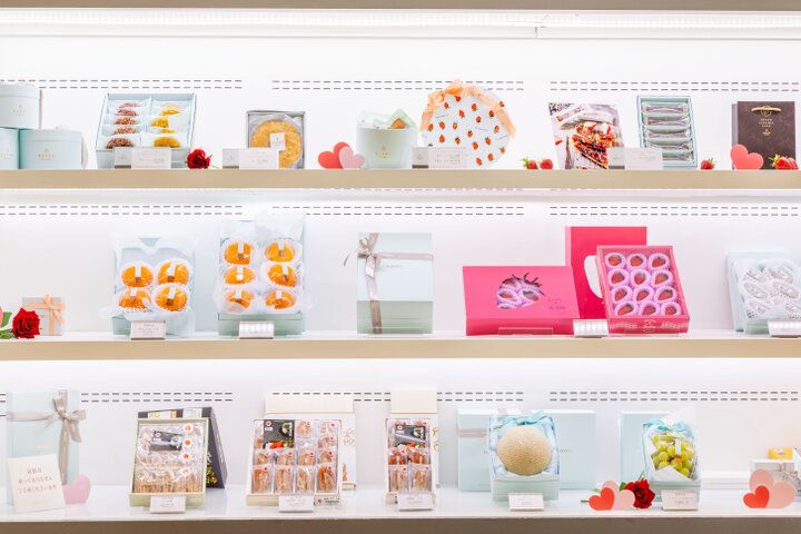 創業70年以上の青果店が手がけるカフェ「FRUiT 御堂筋店」で旬のいちごスイーツを