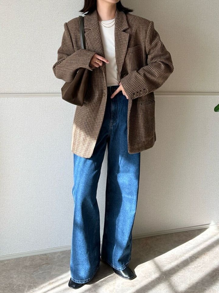 GUデニムタックトラウザーとジャケットコーデ