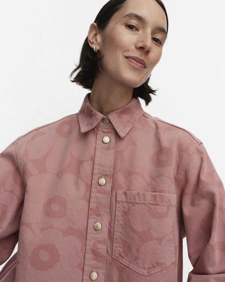 画像: 【Marimekko】Maridenim Vaihe Unikko シャツ¥67,100 ※公式オンラインストアで先行発売中。一般発売は2026年1月30日（金） www.marimekko.jp