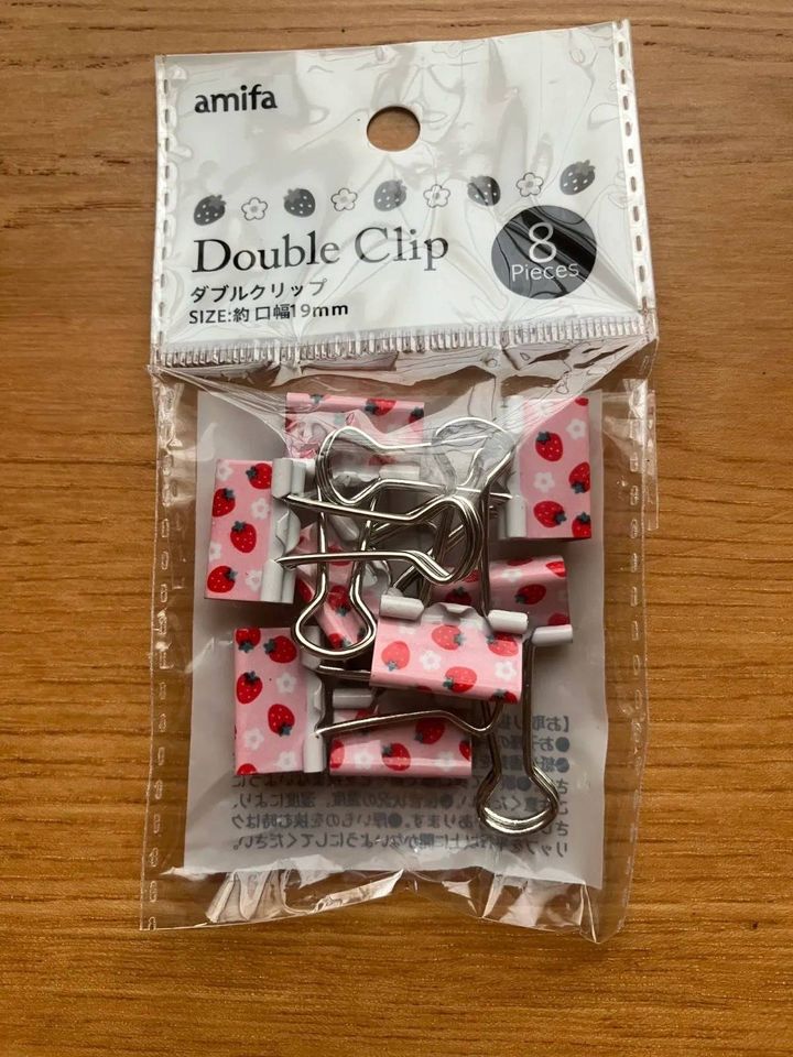 Seria(セリア)：ダブルクリップ 8P いちご