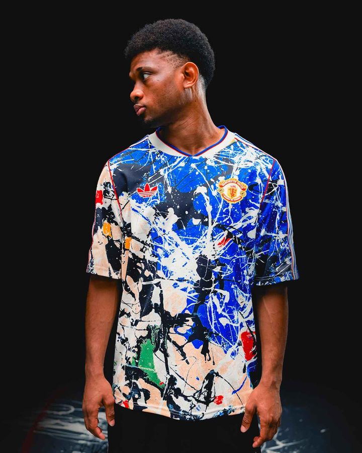 画像1: Manchester United × The Stone Roses 2026 adidas Collection