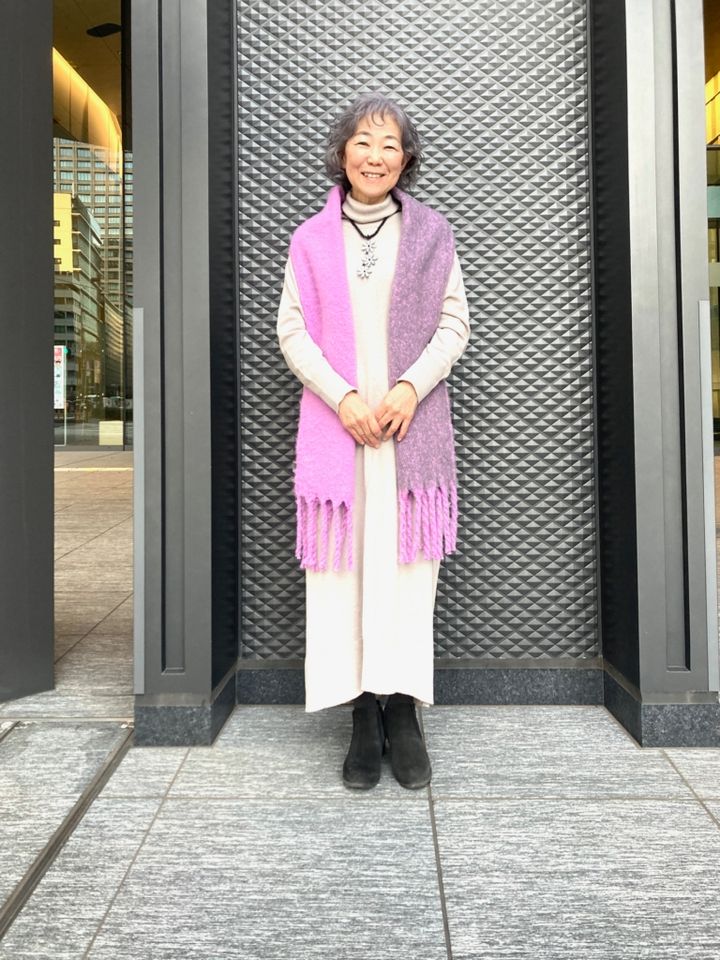 ストールでもIラインを強調してスタイルUPを！