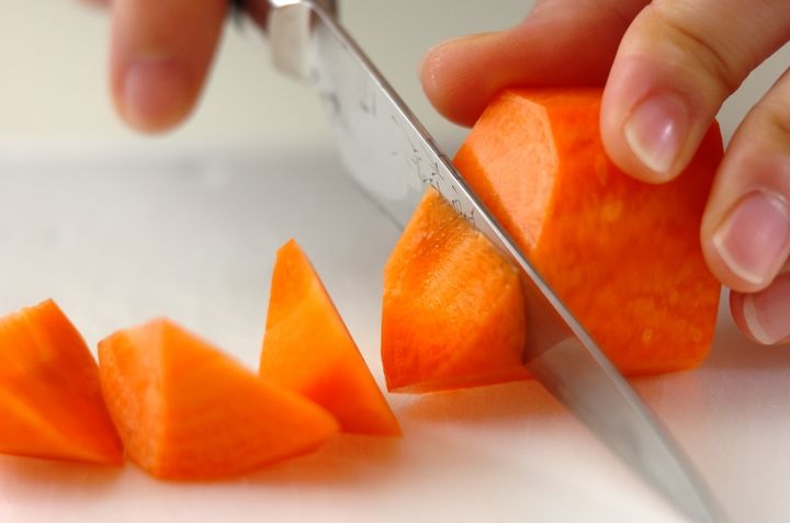 プロ直伝！黄金比率で作る肉じゃがの下準備2