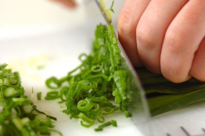 厚揚げのネギみそ焼きの下準備1