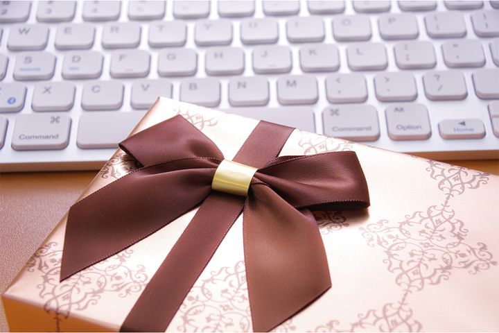 職場でのバレンタイン、禁止を嘆く声も