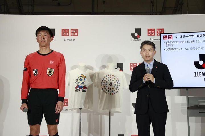 画像2: Jリーグとユニクロがパートナーシップ契約！『UTme!』体験で内田篤人氏「“しかお”のスタンプを入れないとジーコに怒られる…」