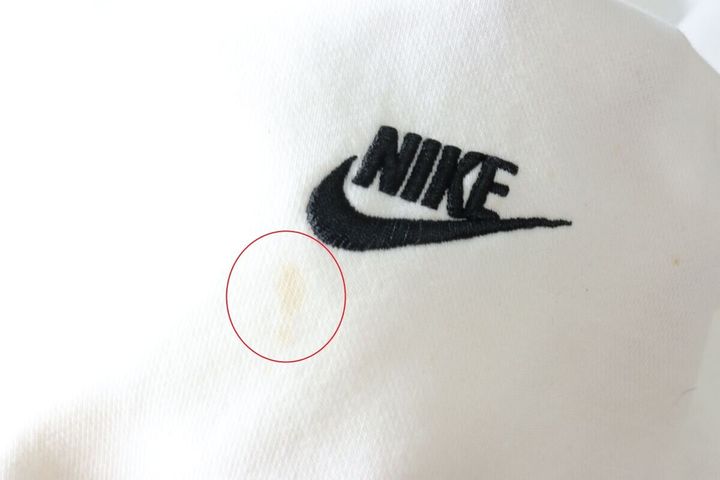 セリアの衣類用シミ取りシートを使う前