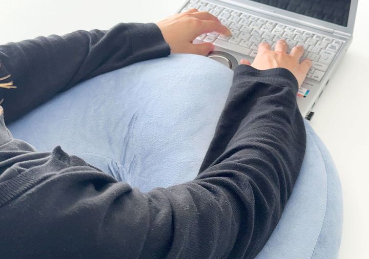 もちもちクッション（アームレスト） PC作業時