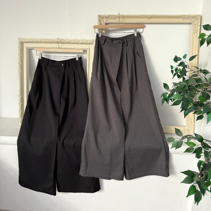 しまむらのラップ風タックワイドパンツ（miyo）