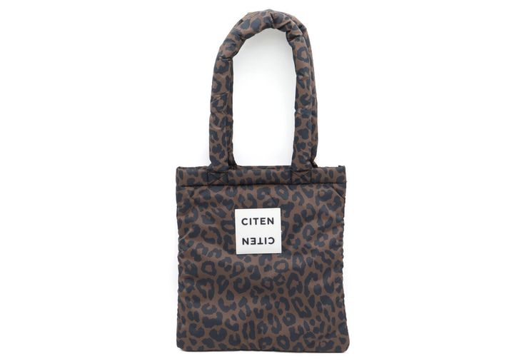 オトナミューズ3月号付録シテンレオパード柄パフィーバッグ