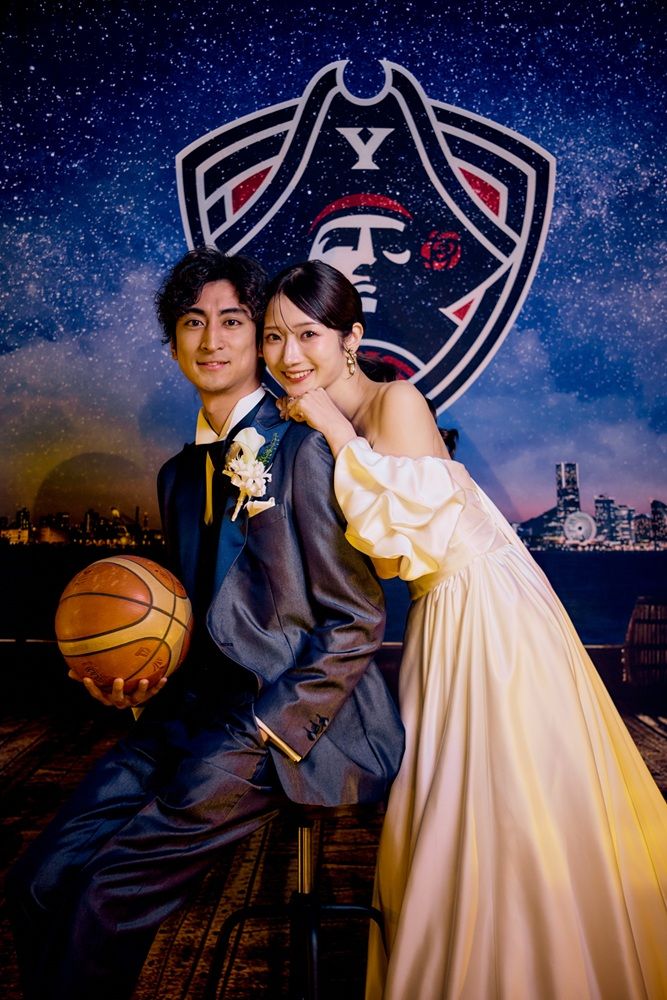 エンブレム前での撮影