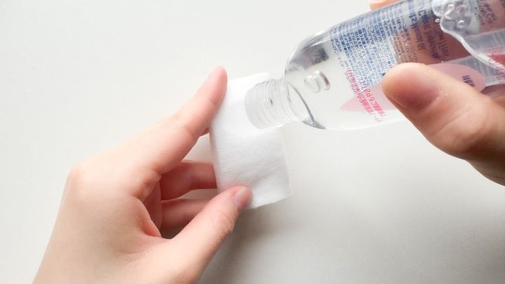 タトゥーシールは100均で売ってる？【セリア・ダイソー】使い方も解説