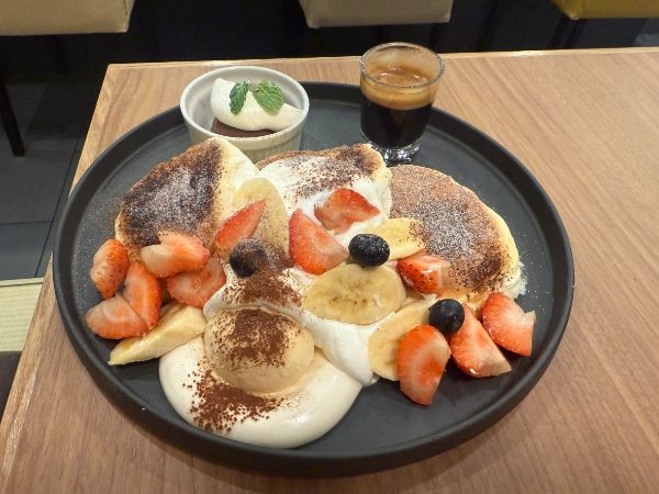 CAFE ANNON 心斎橋店