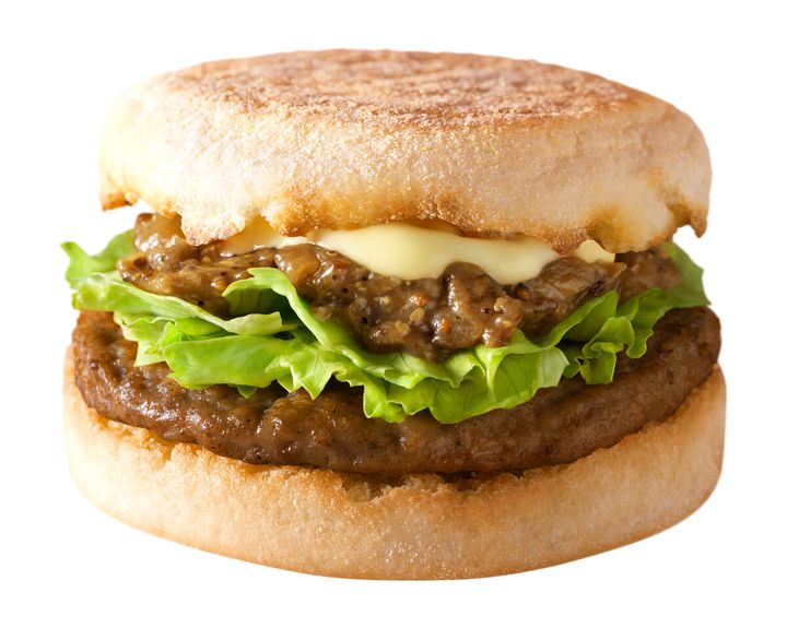 N.Y. ソーセージ ペッパー＆ビーフソテーマフィン