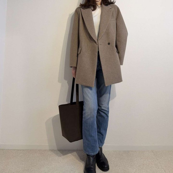 Curensologyウールボンディングジャケットとデニムコーデ