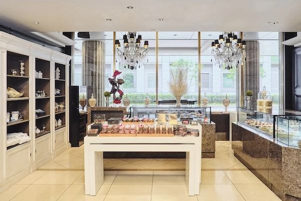 【東京都港区】インターコンチネンタル東京ベイで「ストロベリーブロッサムアフタヌーンティー」を開催