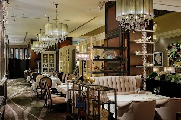 【東京都港区】インターコンチネンタル東京ベイで「ストロベリーブロッサムアフタヌーンティー」を開催