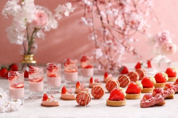 【東京都港区】インターコンチネンタル東京ベイで「ストロベリーブロッサムアフタヌーンティー」を開催