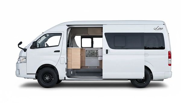 【千葉県千葉市】キャンピングカー「Lino Premium」とソファブランド「blocco」のコラボモデルが登場