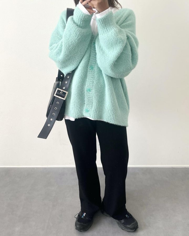 画像1: 春色カーデを合わせて